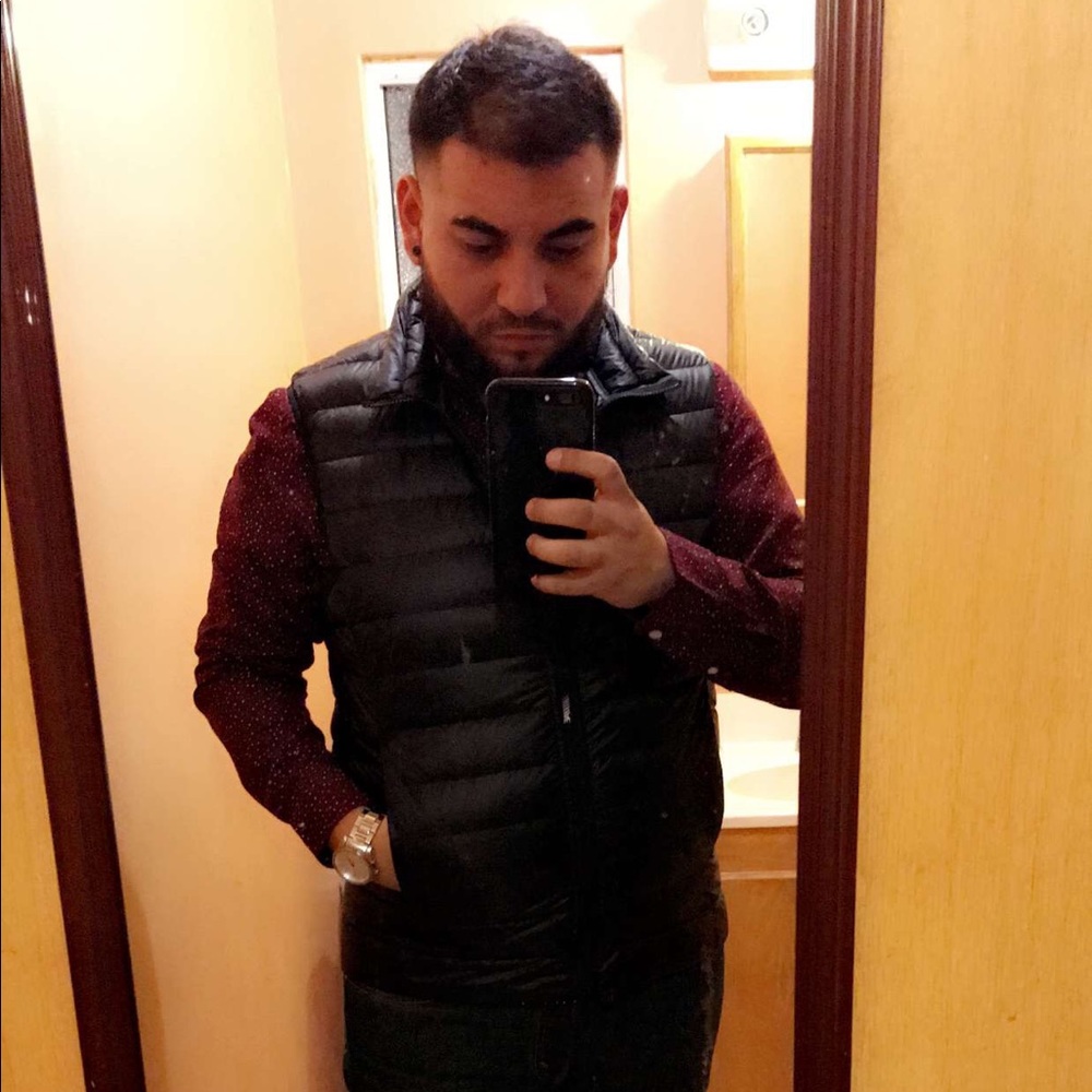 Meet your Posher, Eduardo